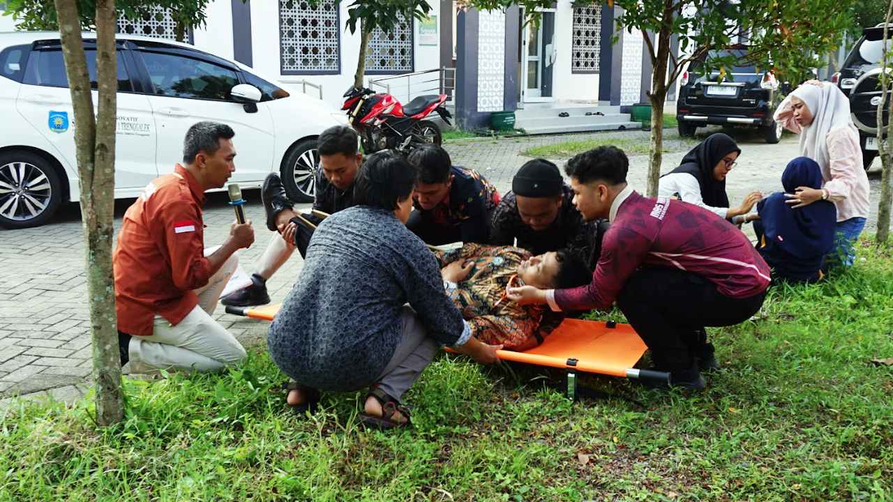 Trenggalek Rawan Bencana, MDMC dan Rumah Zakat Latih Guru Muhammadiyah tentang SPAB